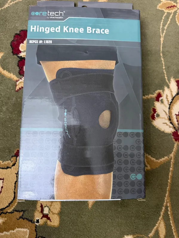 Ортез (наколенник) Coretech Hinged Knee Brace