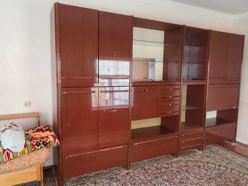 стенка российский, лакированный
