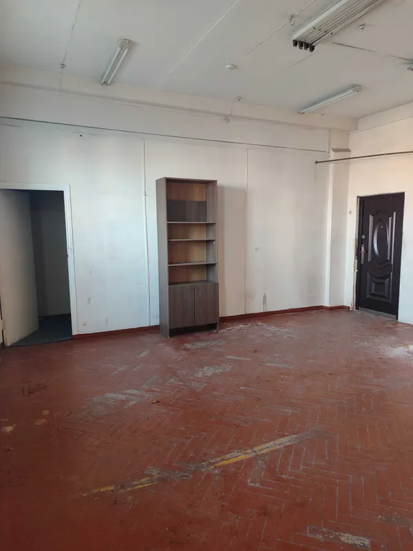 помещение 50м2 центральная улица 1-линия xona 50m2 markaziy 1-qatorda — фото 1