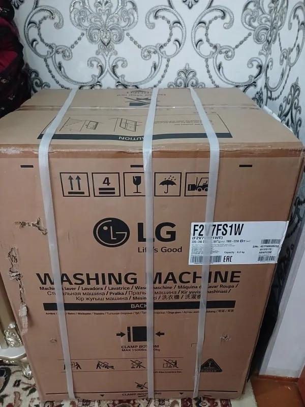 LG F2V7FS1W model 9kg 2