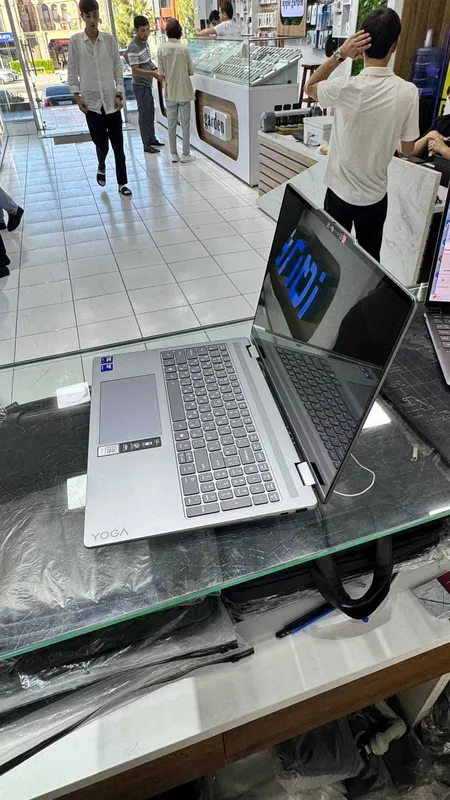 Lenovo Yoga ultra 7 — фото 2