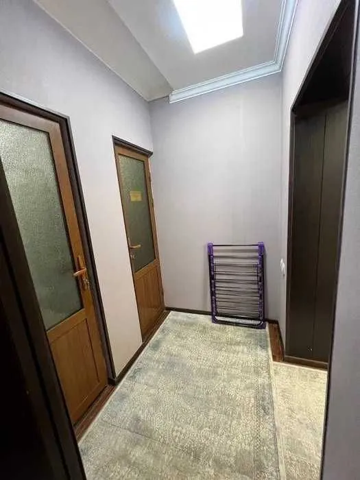 Shoshilinch ijaraga beriladi: 2 xonali, 4-kvartal Shohsaroy *R 3