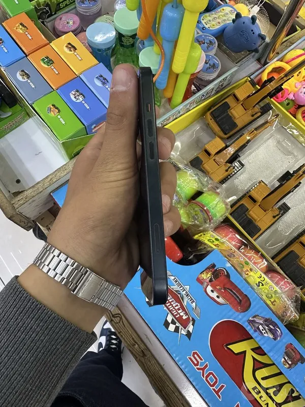 iPhone 13, идеальный, 128 ГБ 3 iPhone 13, идеальный, 128 ГБ 3