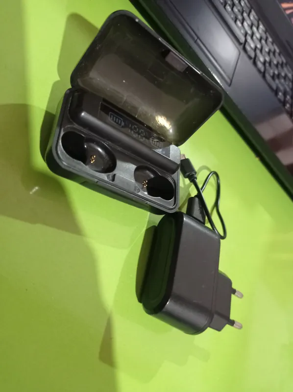 TWS F9-5C simsiz bluetooth zaryadlash qutisi — фото 1