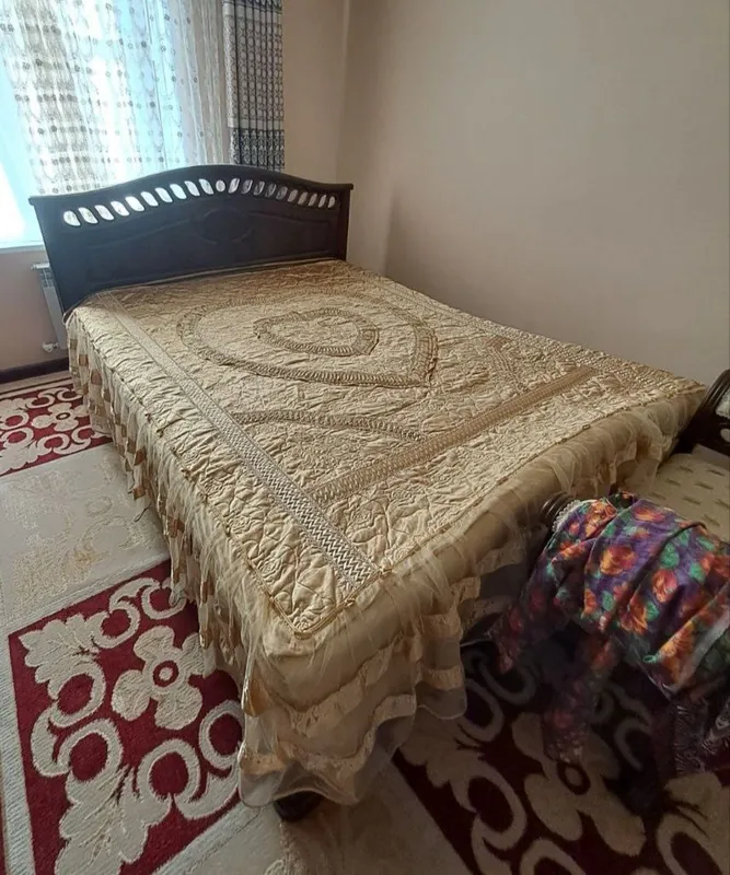 Karavot uchun ko‘rpa. Choyshablar. 1 Karavot uchun ko‘rpa. Choyshablar. 1