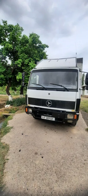 Mercedes-Benz 1320 Yaxshi holatda, ishga tayyor mashina. Mot Mercedes-Benz 1320 Yaxshi holatda, ishga tayyor mashina. Mot