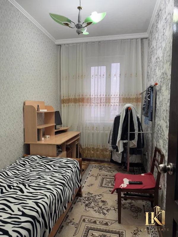 Yangi qurilishdagi keng 3 xonali kvartira sotiladi 8