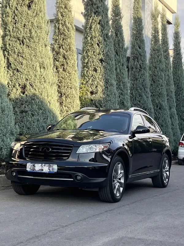 Nissan Infiniti FX35 1 Nissan Infiniti FX35 1