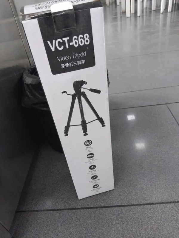 Yunteng VCT-668 Professional Video Tripod (Yangi)