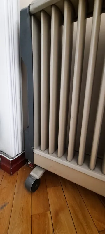 Rossiyada ishlab chiqarilgan moyli radiator 2 Rossiyada ishlab chiqarilgan moyli radiator 2