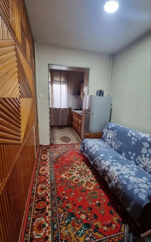Срочно сдаётся квартира 2в3/1/4 карасу 2 рядом с милцийской академии 4 Срочно сдаётся квартира 2в3/1/4 карасу 2 рядом с милцийской академии 4