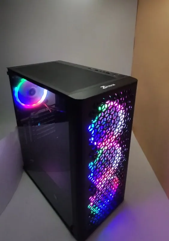 ZTTECH ZT33-A ATX Gaming корпус с 4x RGB кулерами 3 ZTTECH ZT33-A ATX Gaming корпус с 4x RGB кулерами 3