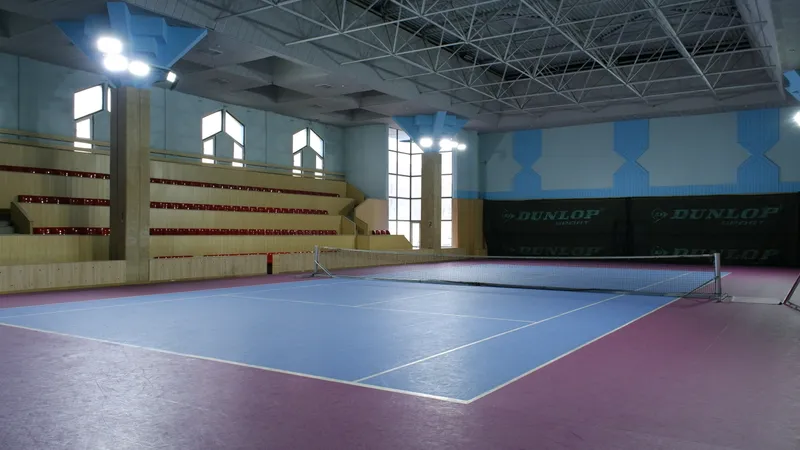 Bo'sh tennis kortlar Toshkent | bugun 9