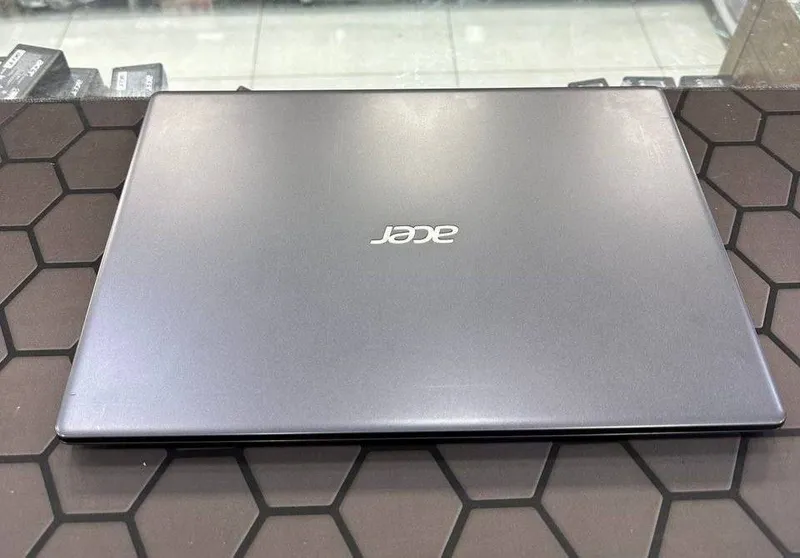 Acer Aspire 3 — SSD 256GB, tez va ishonchli noutbuk kafolat bor — фото 1