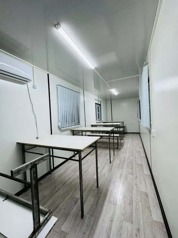 Контейнер House Office Showroom — фото 7