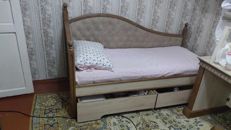 Диван кроват 1 кишилик 2та бир хил 1
