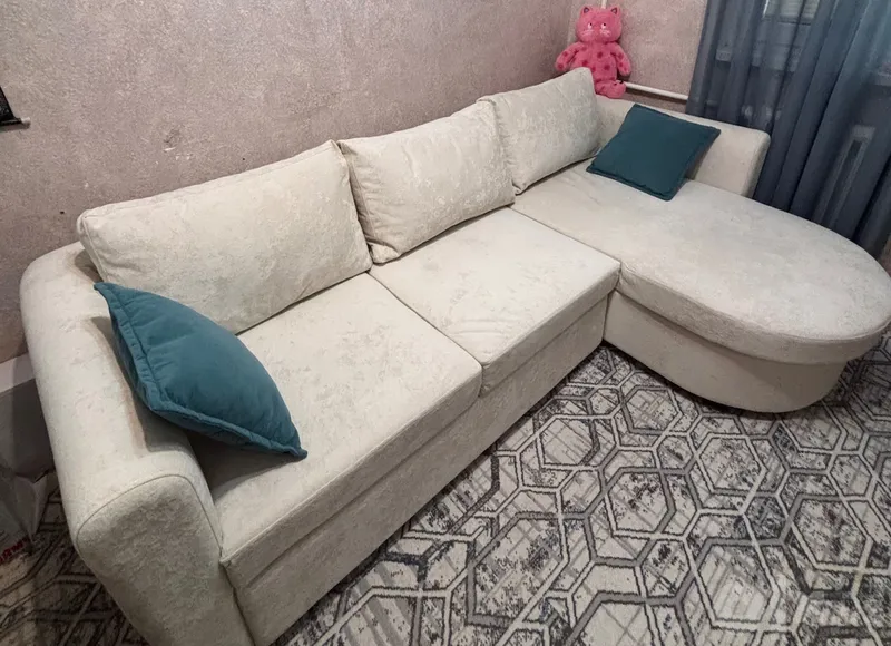 Yangi burchakli yoyiladigan divan 1 Yangi burchakli yoyiladigan divan 1