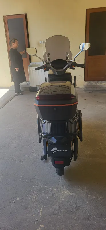 M 11 skuter holati yahshi 6 akumlator