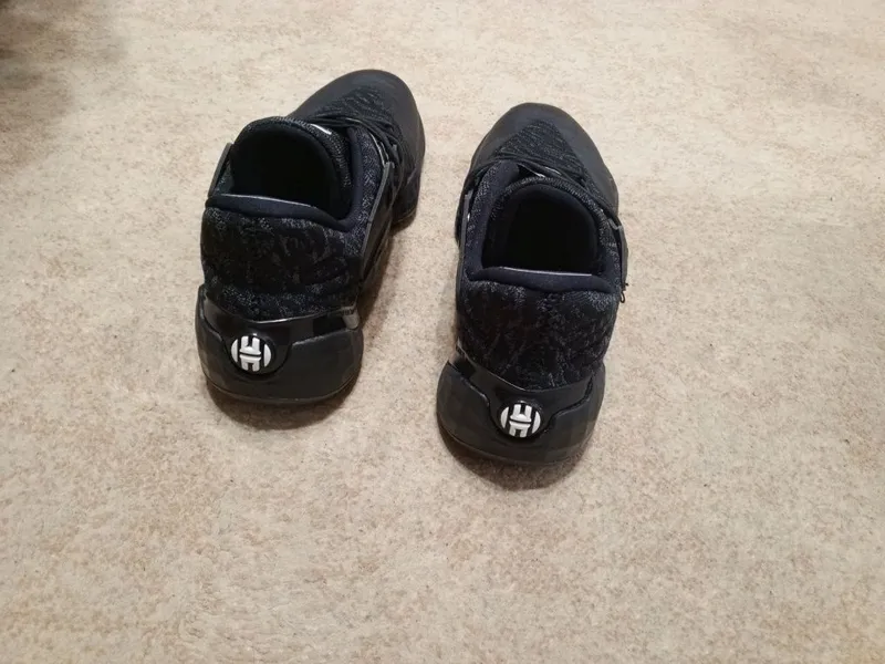 Новые коллекционные кроссы Adidas Harden 4, 45 размер — фото 3