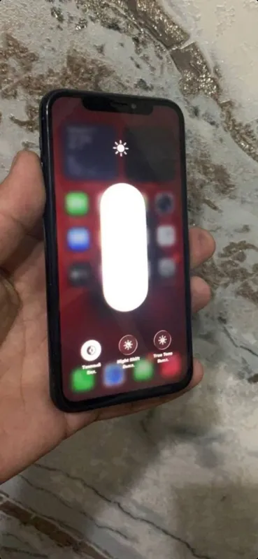 Iphone 11 pro kafolati bilan 2 Iphone 11 pro kafolati bilan 2