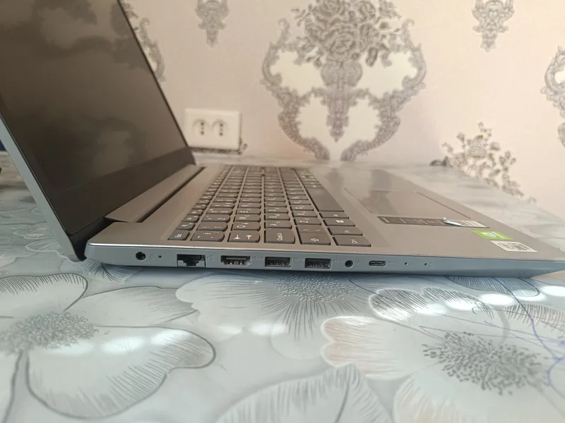 noutbuk lenovo ideapad L3 vodeo kartalik 8 noutbuk lenovo ideapad L3 vodeo kartalik 8