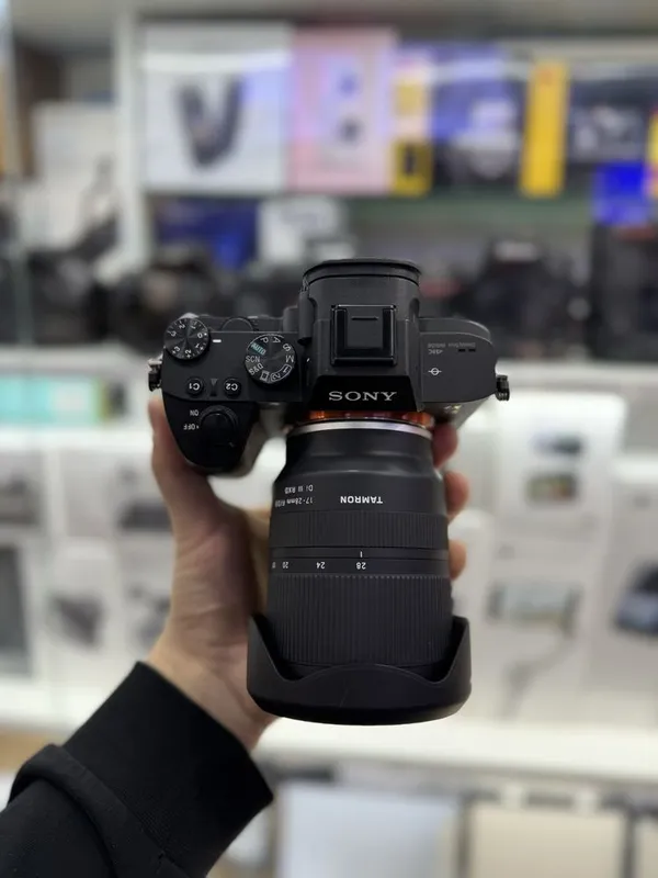 Sony a 7 III + Tamron 17-28 f2.8 Di III RXD