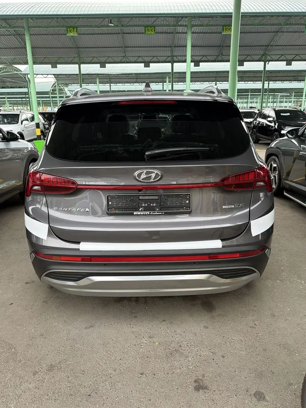 Santa fe 2023yil 13000km toza 100% — фото 7