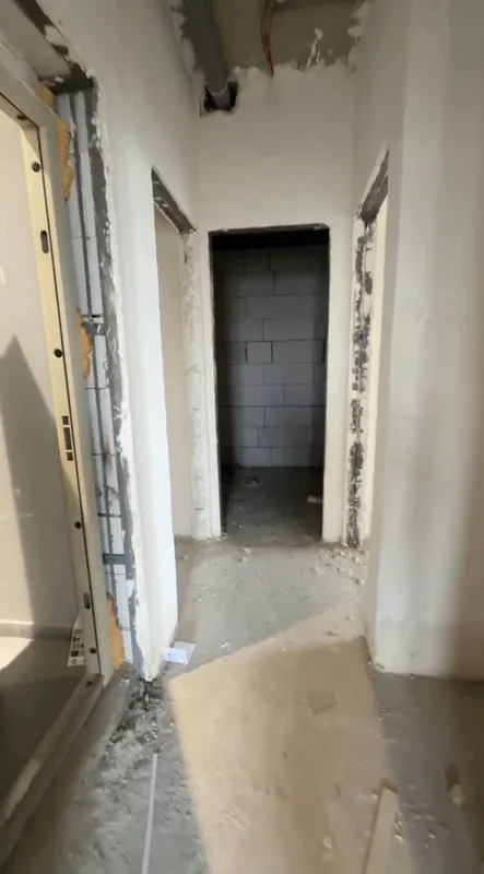Продаётся 2-комнатная квартира (коробка) в ЖК City Tower Group — фото 5