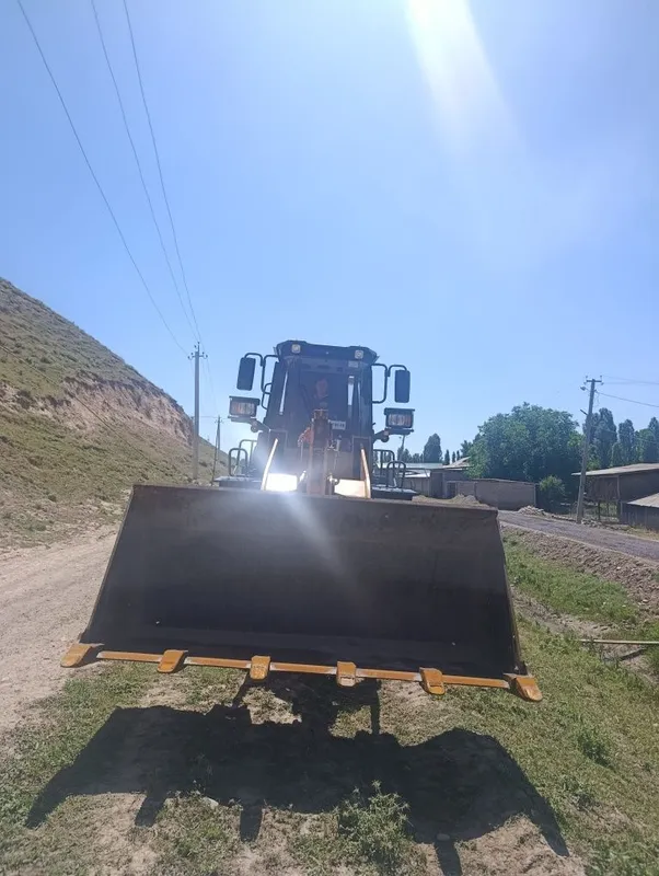 Погрузчик лонг кинг 1.8 куб в хорошм састаяние — фото 1