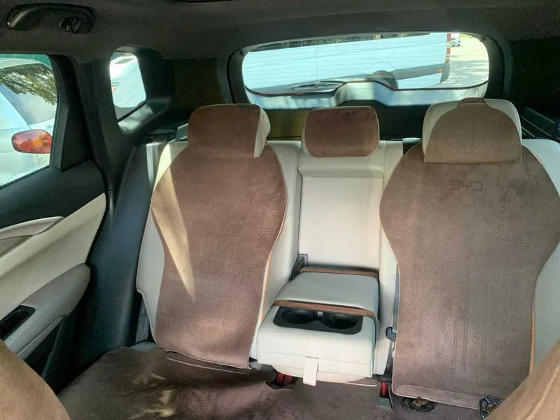 Sotiladi / Продаётся BYD SONG PRO DM-i 71KM Flagship — фото 4