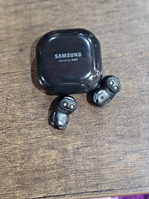 Samsung Galaxy Buds Live 2