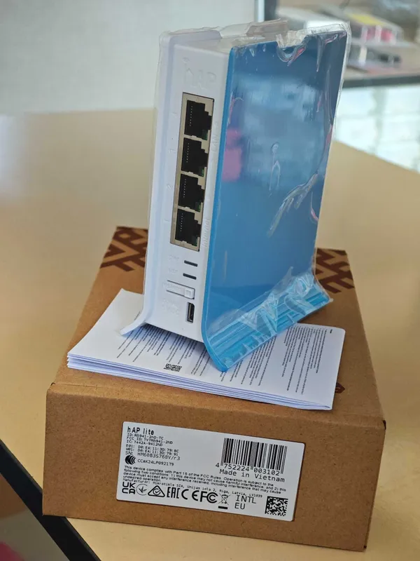 MikroTik hAP Lite RB941-2nD-TC