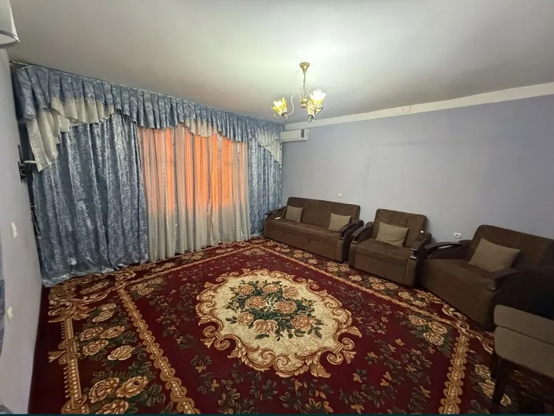 Продаётся 2-комнатная квартира на м-в Риезий (Паркентский)