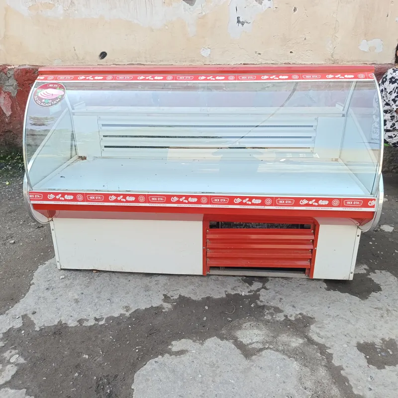 Продаётся витринный холодильник, б/у 1