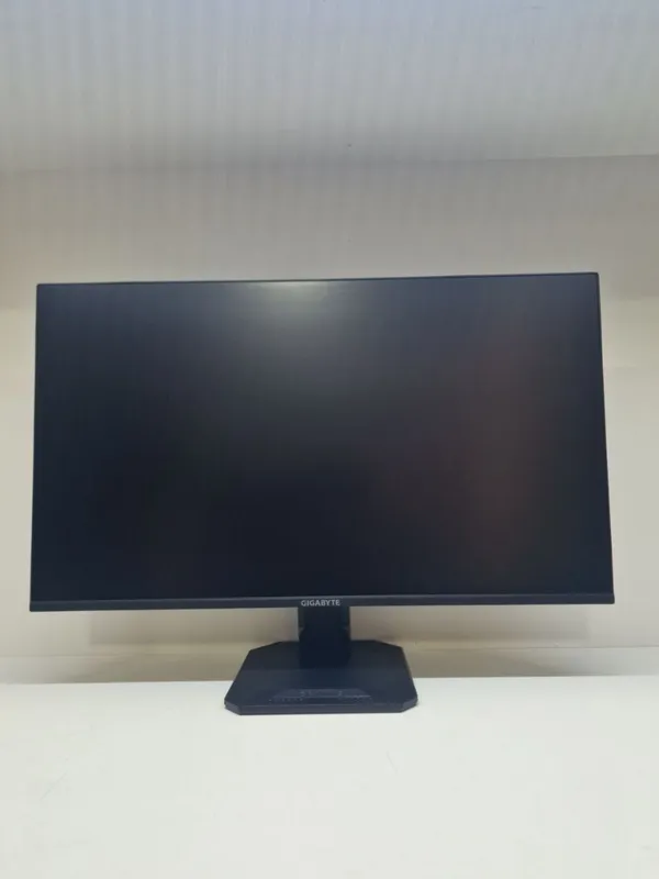 Gigabyte GS25F2 flat 200hz