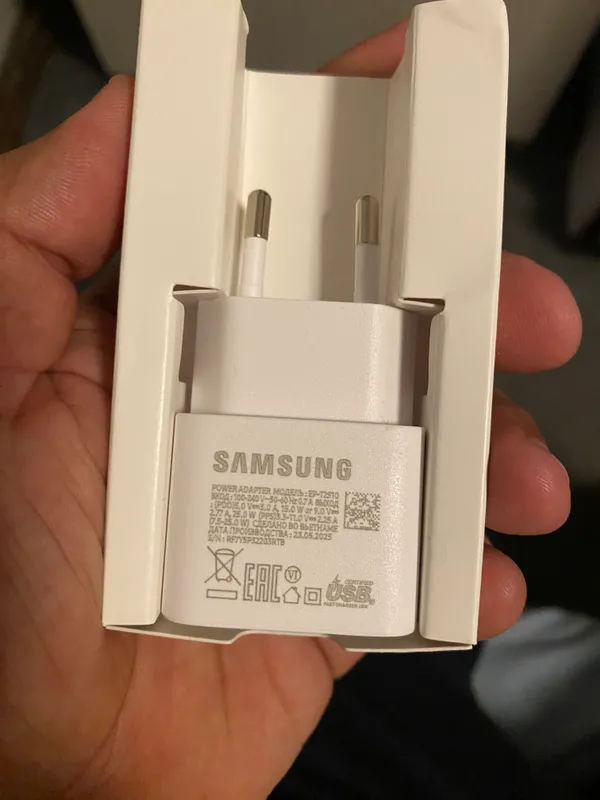 Samsung galofka yeng hal ishlatlmagan