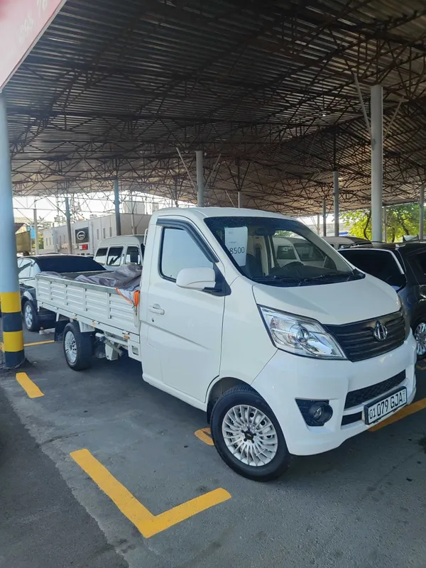 Changan 2021 kraska toza metan 8.800$