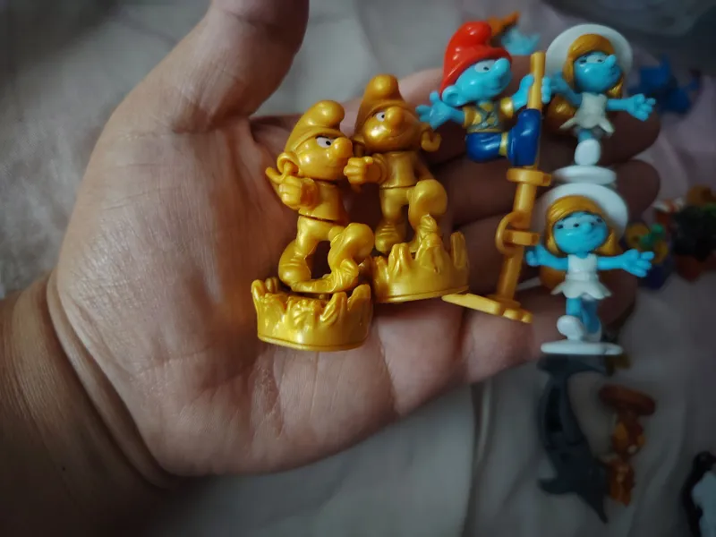 Kinder o'yinchoqlar kaleksonerlar uchun 2 Kinder o'yinchoqlar kaleksonerlar uchun 2