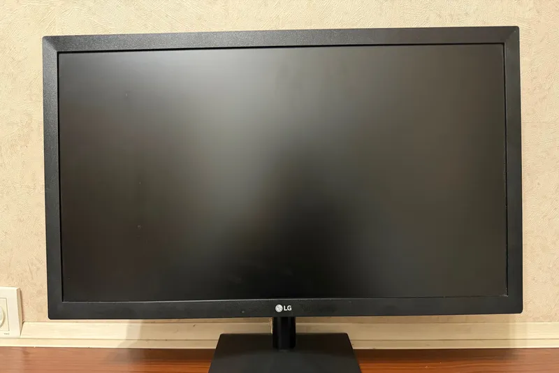 LG монитор 22, 75гц 1 LG монитор 22, 75гц 1