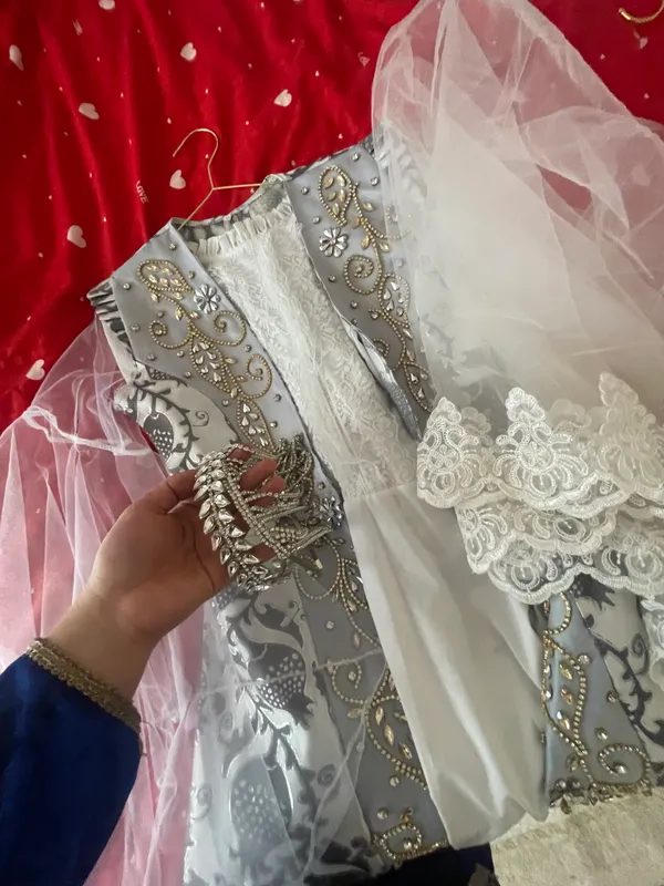 ansambil kelinlik libosi 2