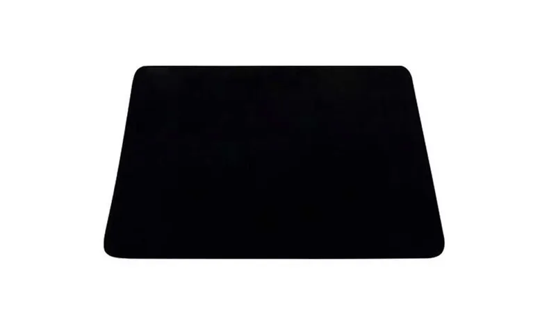 Qora gilamcha (chetlar tikilgan) 290×250 mm Qora gilamcha (chetlar tikilgan) 290×250 mm