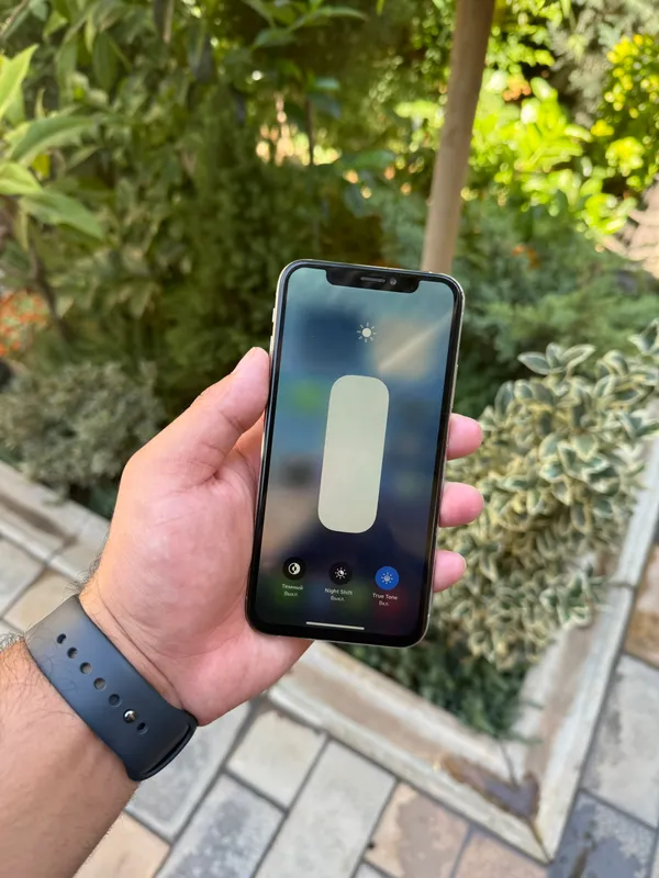 Iphone xs ayfon xs 64gb ideal aybi yo face ishlidi — фото 2 Iphone xs ayfon xs 64gb ideal aybi yo face ishlidi — фото 2