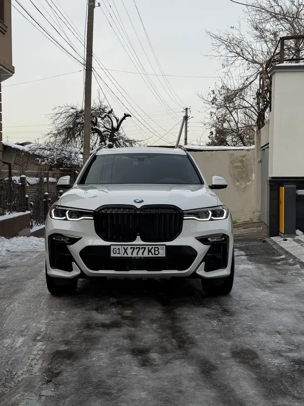 BMW X7 xdrive40i Full 2 BMW X7 xdrive40i Full 2