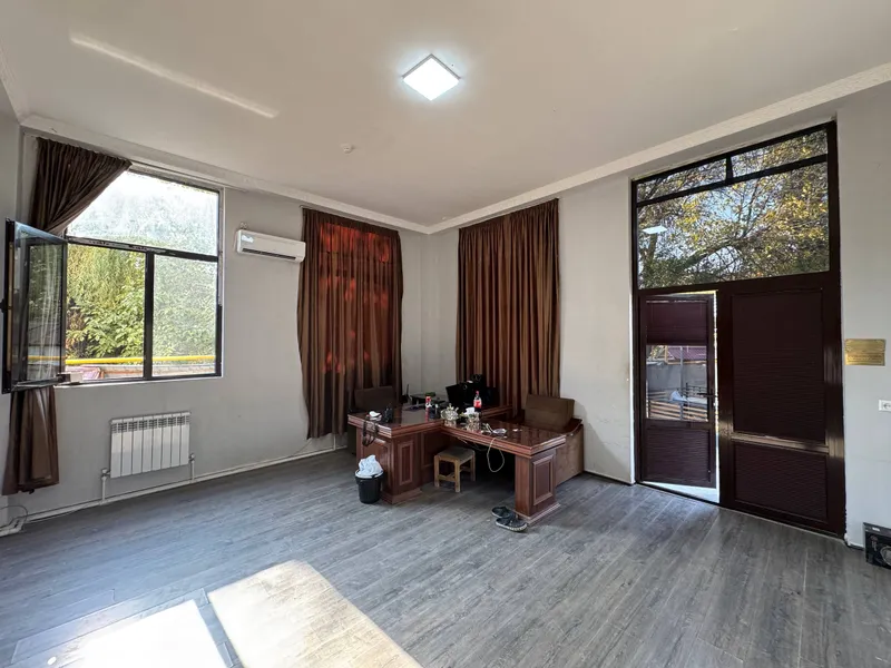 Аренда студия 300 м², Учтепинский · ID 105 4