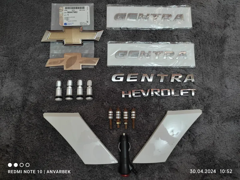 Надписи GM (оригинал) Надписи GM (оригинал)