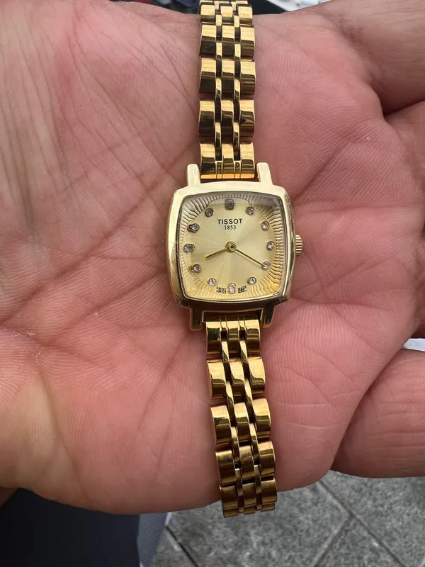 Женские часы Tissot