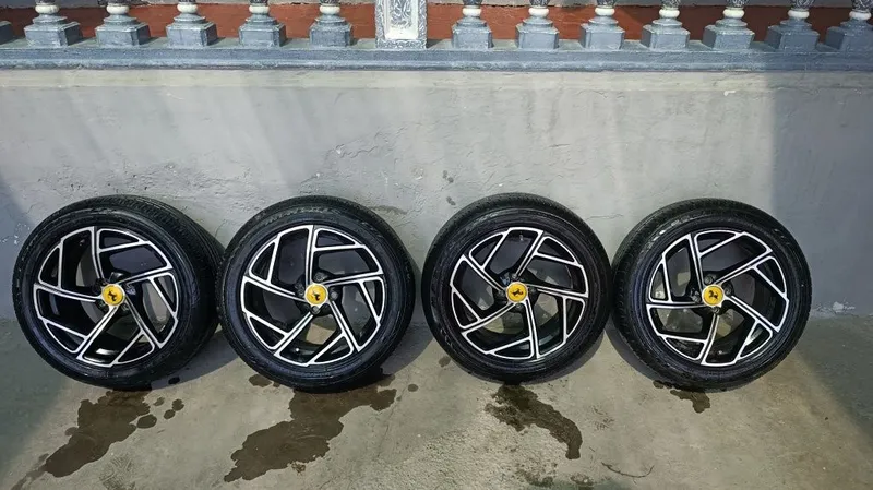 Bentley Diska balon sotiladi 2 Bentley Diska balon sotiladi 2
