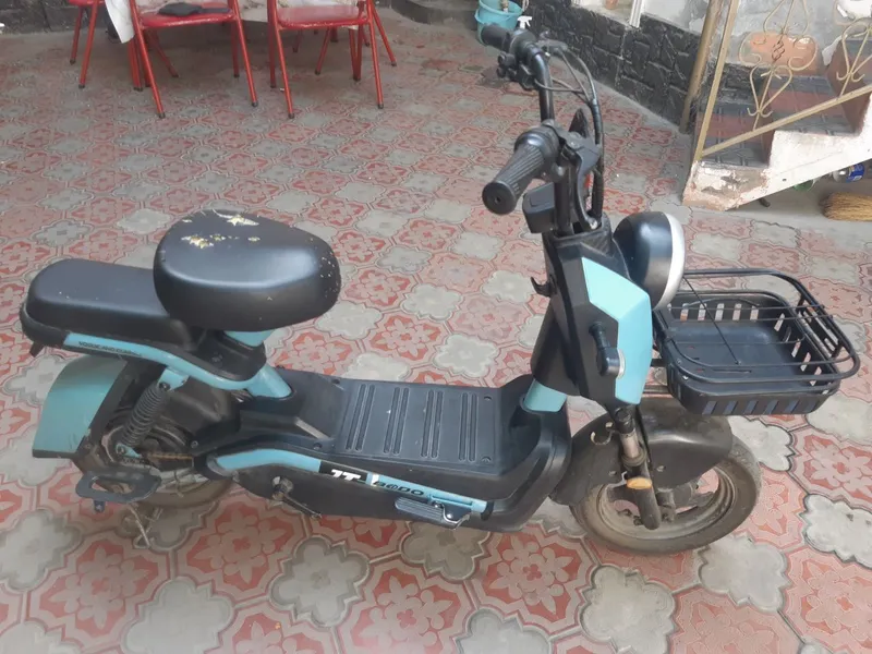 Skuter bongo moto — фото 4