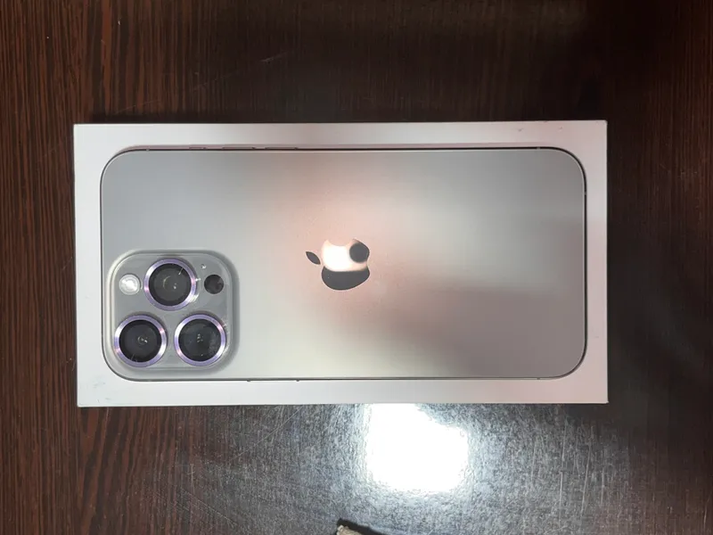 IPhone 15 Pro Max 1