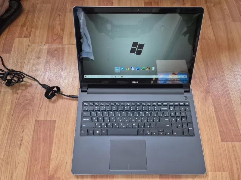 DELL Core i7 5500u